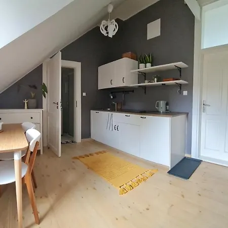 Klimatyczny W Oliwie * גדנסק